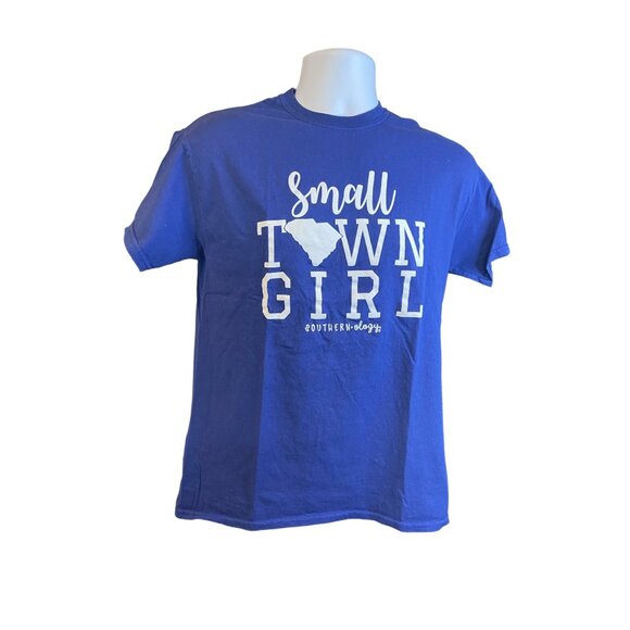Gildan Graphic Tee Womens Medium Small Town Girl  Blue Southernology Streetwear - Picture 2 of 7